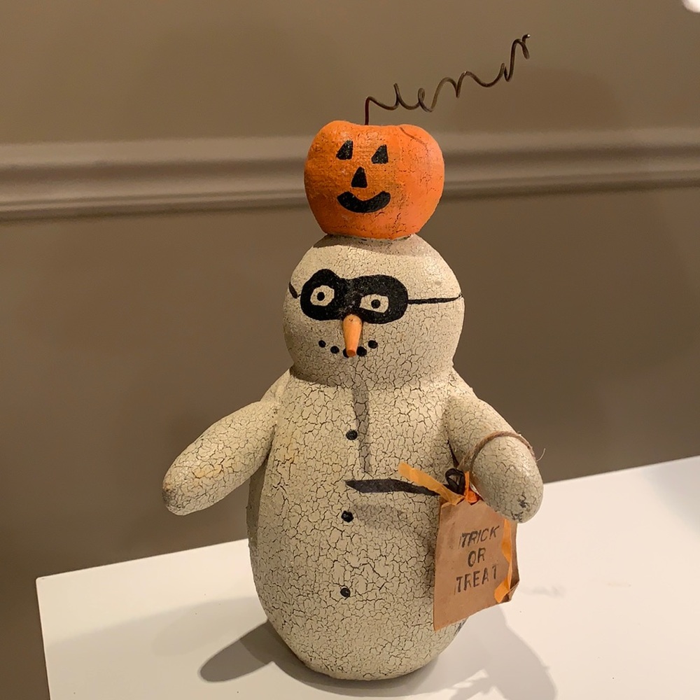 Halloween Vintage style Ghost Decor